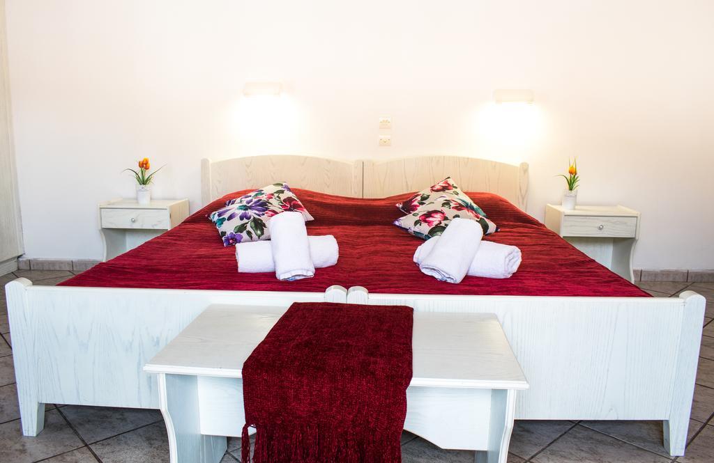 Apart Hotel Blumarin Άγιος Γόρδιος Εξωτερικό φωτογραφία